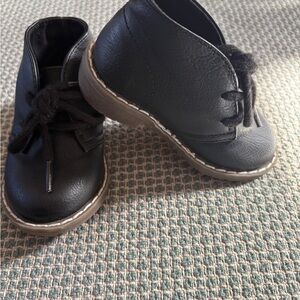 Place Black Kids Shoes